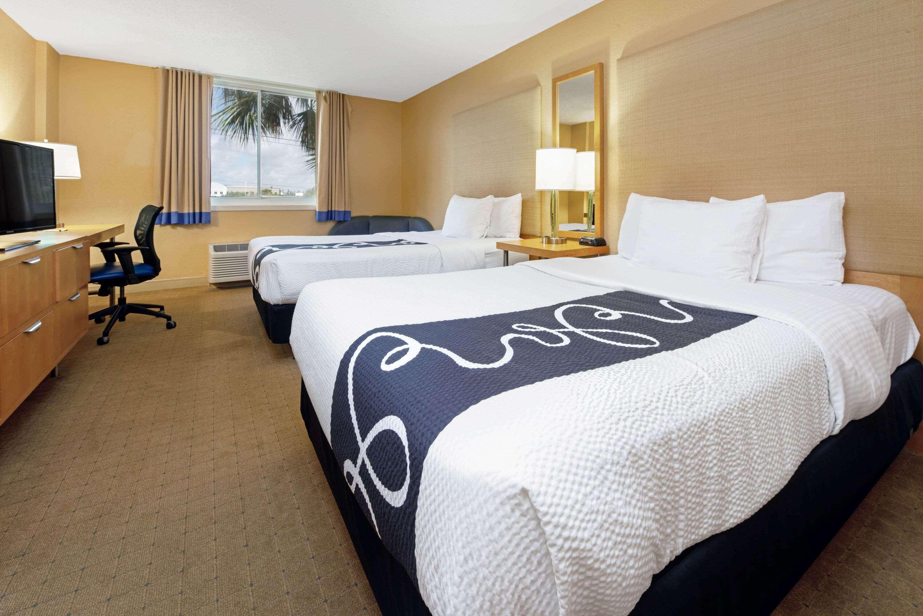 Hotel La Quinta By Wyndham Coral Springs South Exterior foto