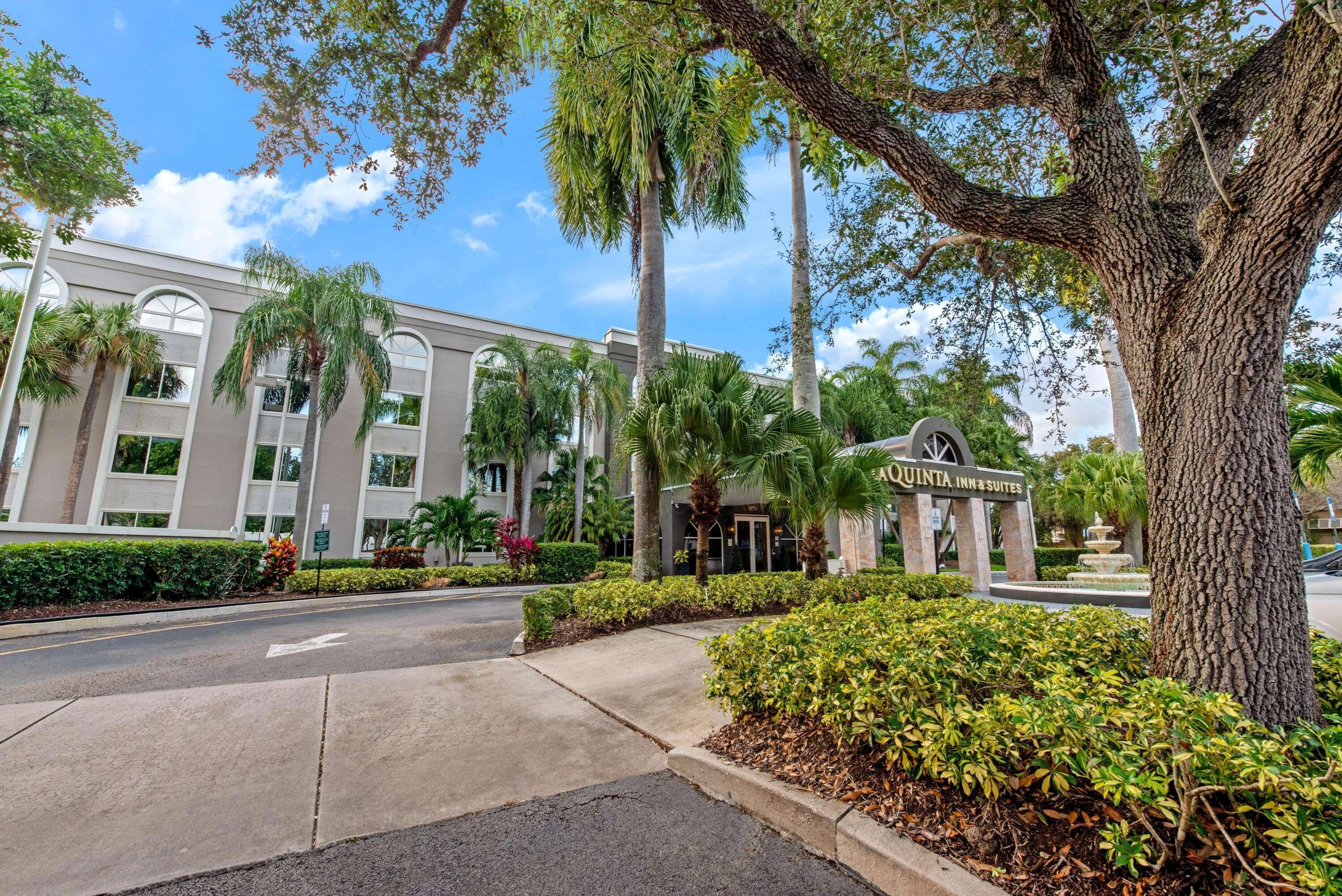 Hotel La Quinta By Wyndham Coral Springs South Exterior foto